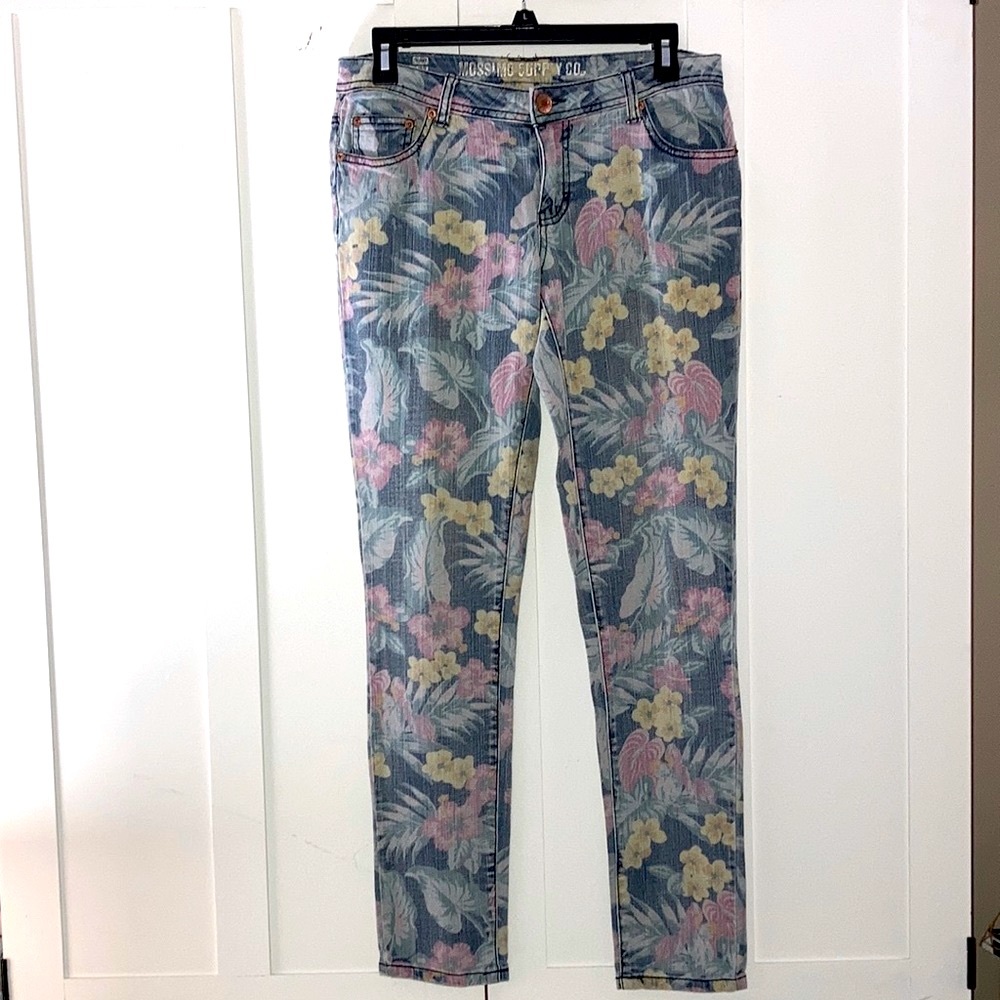 Mossimo Floral and Leaf Print Jeans